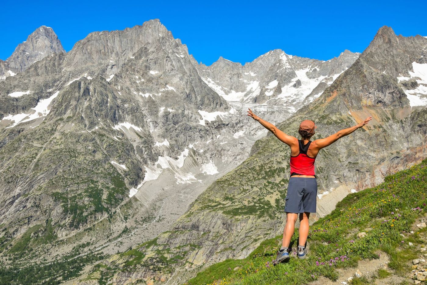 Mont Blanc, hiker